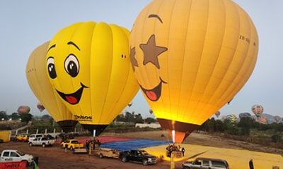 balloon flight and private transportation, guided tour in Teotihuacan