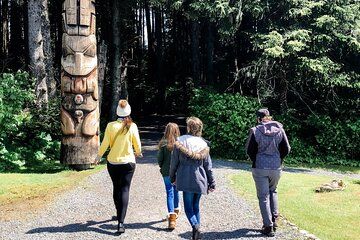 Nature Lovers Sitka Hikes / Beaches, Trails + Scenic Points