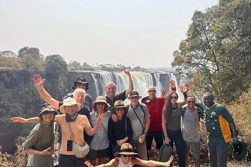 Victoria Falls Guided Group Tours Explore The Falls Zimbabwe