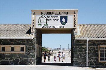 Robben Island and Table Mountain Tickets includes