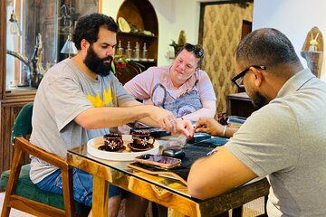 Colombo Private Gem and Jewelry Experience with a GIA Gemologist