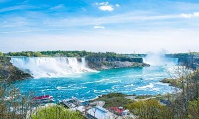 Brampton to Niagara Falls Half Day Private Tour up to 6