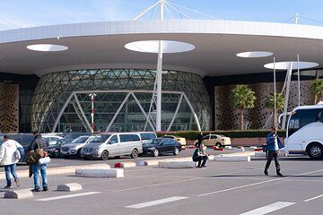 Private Marrakech Menara Airport Transfer
