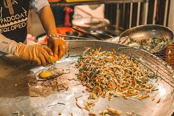 Siem Reap 3 Hour Sightseeing and Street Food Tour