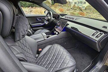 V-Class Round Trip Transfer from Zurich to Grindelwald Terminal