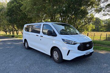 Hobbiton Movie Set Private Transportation for Families and Groups