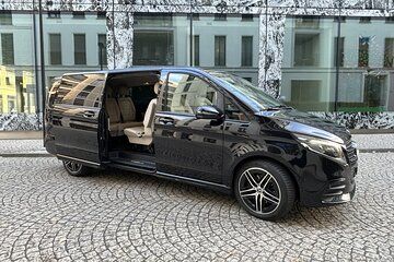 Privat One Way Transfer from Basel to Geneva