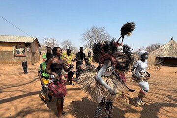 Mukuni Village Tour with Expert Guides