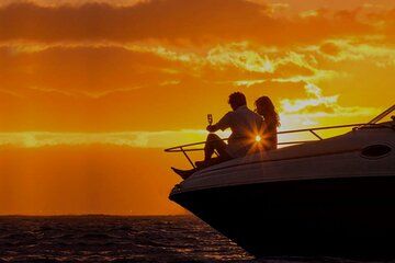 Private Sunset Cruise in Saint Lucia with Champagne
