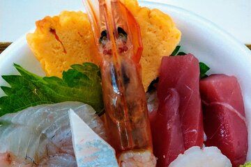 Aomori: Local Market Tour & DIY Seafood Bowl (Nokke-don)