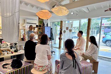 Unique in Korea commentary and tea ceremony program