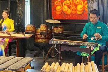 Half Day Private Nha Trang City Tour with Traditional Pho Meal