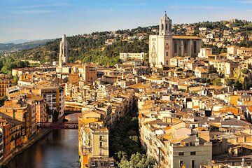 Private Montserrat, Girona & Costa Brava Tour with Hotel Pick-Up