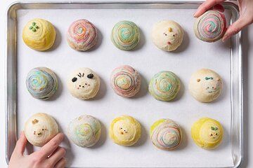 Character Pineapple Cake Class