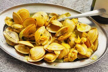 Tapas, Wine and Beer Private Tour in Coruña