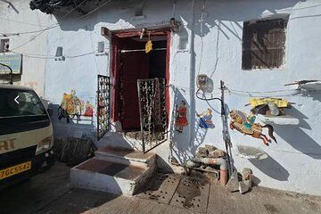 City Walk With Mitali in Hidden Side of Udaipur