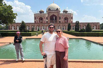Old and New Delhi Group Tour: City Highlights and Culture
