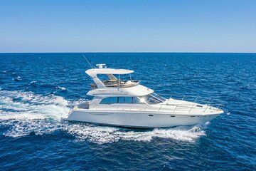 Private Yacht Rental 55 ft + 2 Jet Ski Rides | Miami Boat Tour