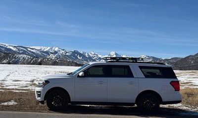 Private SUV Transfer from Aspen Airport to Aspen or Snowmass