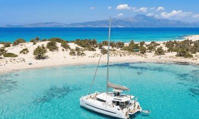 Chrissi Luxury Catamaran Cruise with Lunch and Open Bar