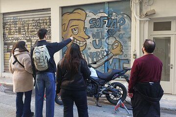 Thessaloniki Street Art Walk and Taste Tour