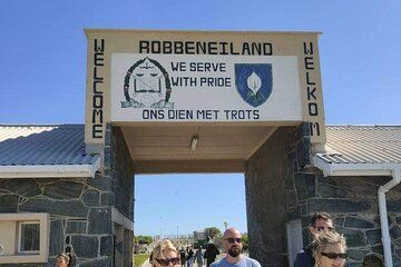 Cape Peninsula Tour Table Mountain Wineries and More