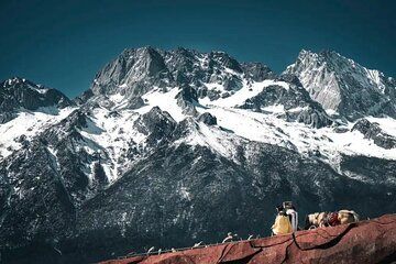 Jade Dragon Snow Mountain Golden Sunrise Private Tour