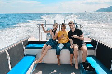 Private Boat to Nusa Penida with Snorkeling and Land Tour