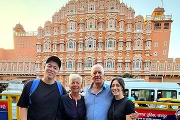 Jaipur Full-Day City Tour by Car with Guide