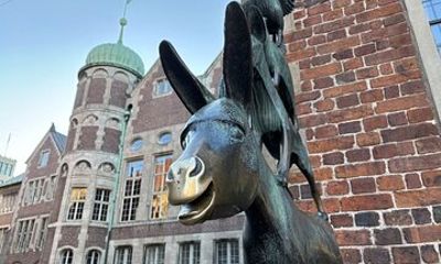 Bremen Old Town | Discover Market Square and Town Hall via App