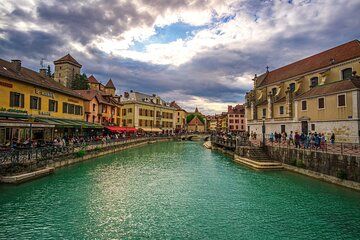 Private Geneva Departure for Annecy Castle Tour