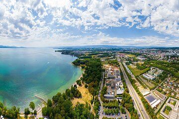 Private Day Trip from Geneva to Lausanne and Lavaux Vineyards