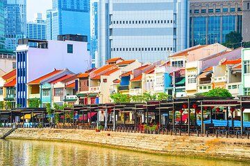 The Story of Early Immigrants Walking Tour