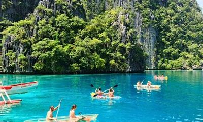 Coron Ultimate Tour: 7 Destinations with Lunch and Transfer