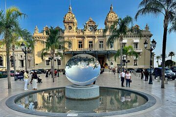 From Nice/Monaco/Sanremo IT: Private tour on luxuary electric car