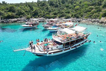 Bodrum Daily Boat Tour in Orak Island Bays