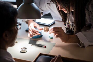 Geneva Private City Tour with Watchmaking Experience