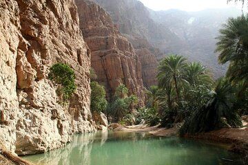 Day Trip from Muscat: Wadi Shab & Wadi Tiwi