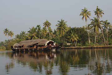 Kerala Plus Village Experience Tour: 15 Days from Mumbai