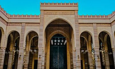 Private Flexible Tour of Bahrain with Local Guide Sadeq