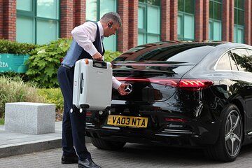 Executive Airport Transfer from Chester to Manchester