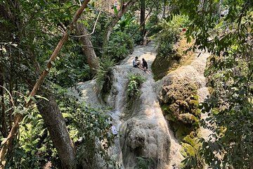 Buatong Sticky Waterfall Elely Cafe No Guide