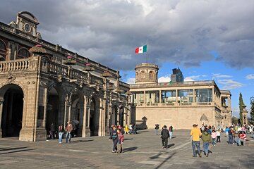From Mexico City Private Day Trip to Chapultepec Castle and Park
