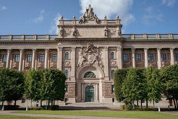 Myths, Murders, and Monarchy: Stockholm Self-Guided Tour