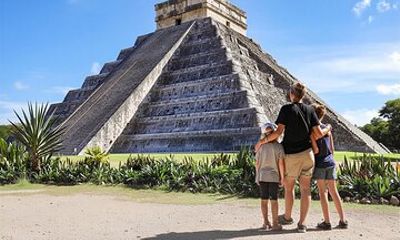 5x1: Chichen Itza + Suytun & Ikkil Cenote + Buffet + Valladolid