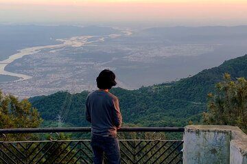 Kunjapuri Temple Sunrise Trek with Breakfast and Guide