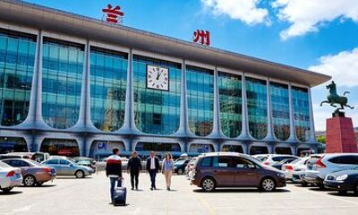 Lanzhou Railway Station Private Departure Transfer from City Hotels