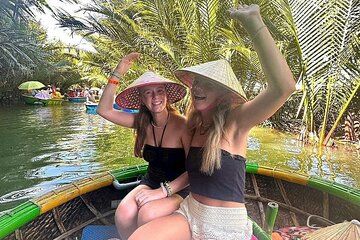 Hoi An Cooking Class with Local Market, Basket Boat and Fishing