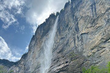 Mercedes Private Zurich Interlaken St. Moritz and Lech