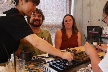 Osaka Cooking Class 7 Tastes Takoyaki Making